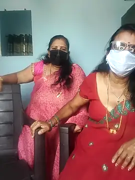 Snapshot of Kannadasexywifes chatting on 04/13/26, 07:14 Kannadasexywifes online show from 04/13/26, 07:14