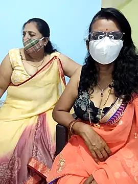 Snapshot of Kannadasexywifes chatting on 04/15/26, 06:53 Kannadasexywifes online show from 04/15/26, 06:53
