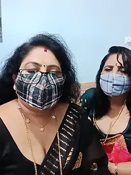Snapshot of Kannadasexywifes chatting on 05/20/26, 07:25 Kannadasexywifes online show from 05/20/26, 07:25