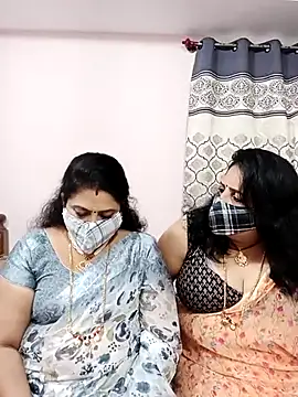 Snapshot of Kannadasexywifes chatting on 07/02/26, 12:22 Kannadasexywifes online show from 07/02/26, 12:22