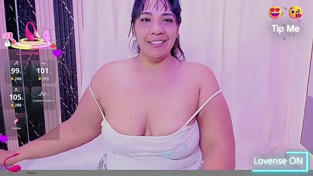 Snapshot of Cinnamon_Skin01 chatting on 04/21/26, 11:05 Cinnamon Skin01 online show from 04/21/26, 11:05