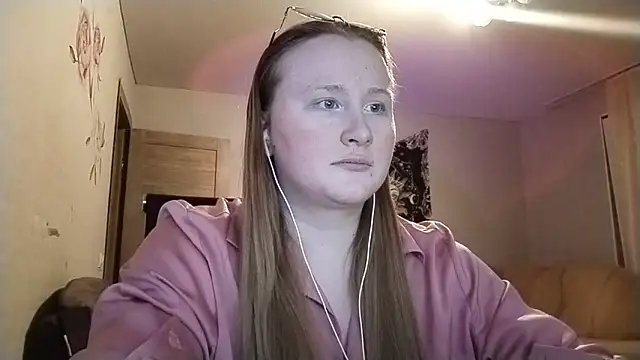 AnikaLipps online show from 04/02/26, 10:07