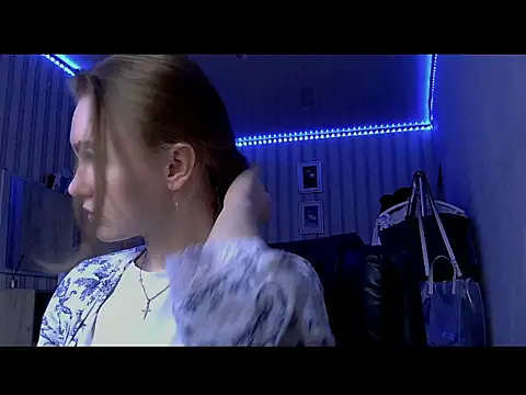 melissashineee online show from 02/18/26, 10:00