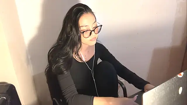 Snapshot of Stefania65 chatting on 03/09/26, 05:50 Stefania65 online show from 03/09/26, 05:50