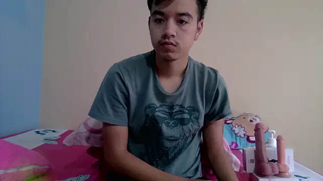 Snapshot of IronDante chatting on 04/06/26, 12:06 IronDante online show from 04/06/26, 12:06