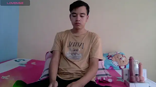 Snapshot of IronDante chatting on 04/10/26, 12:10 IronDante online show from 04/10/26, 12:10