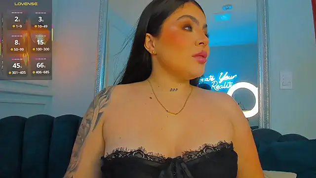 Snapshot of Zafiro21_ chatting on 04/21/26, 07:28 Zafiro21 online show from 04/21/26, 07:28