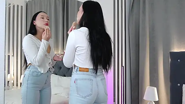 VikkyVonn online show from 05/06/26, 10:20