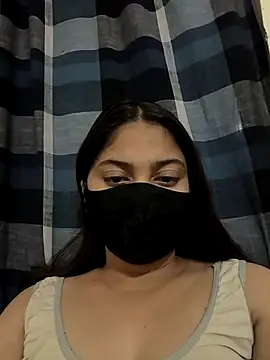 Snapshot of Cute--Sakshi chatting on 03/14/26, 04:23 Cute--Sakshi online show from 03/14/26, 04:23