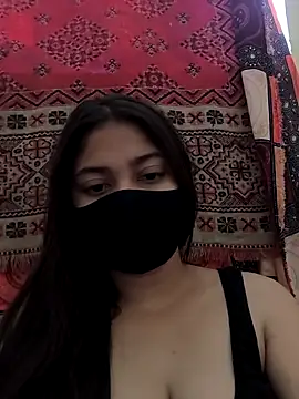 Snapshot of Cute--Sakshi chatting on 03/24/26, 09:03 Cute--Sakshi online show from 03/24/26, 09:03