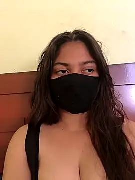 Snapshot of Cute--Sakshi chatting on 04/10/26, 08:41 Cute--Sakshi online show from 04/10/26, 08:41