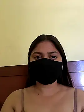 Snapshot of Cute--Sakshi chatting on 04/16/26, 02:56 Cute--Sakshi online show from 04/16/26, 02:56