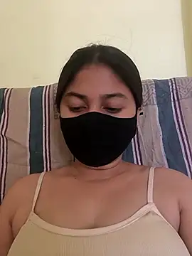 Snapshot of Cute--Sakshi chatting on 04/20/26, 05:54 Cute--Sakshi online show from 04/20/26, 05:54