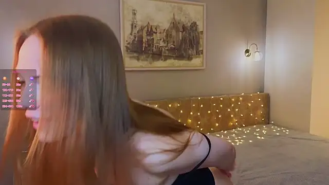 Snapshot of Crystal_Diva chatting on 04/02/26, 05:43 Crystal Diva online show from 04/02/26, 05:43