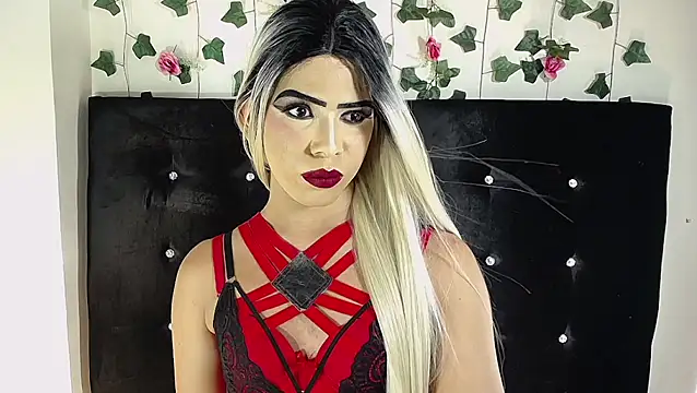 Snapshot of Kristal_Queen01 chatting on 04/20/26, 09:34 Kristal Queen01 online show from 04/20/26, 09:34