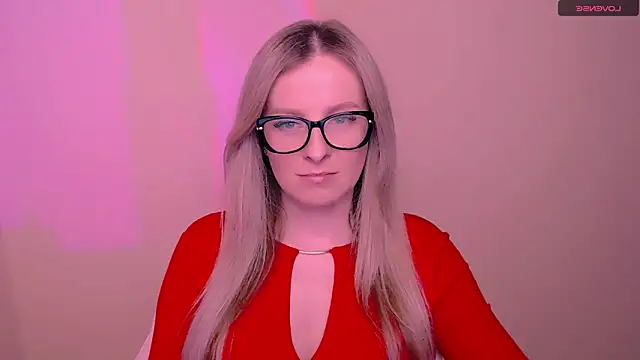 Snapshot of AnnePeach chatting on 03/10/26, 05:40 AnnePeach online show from 03/10/26, 05:40