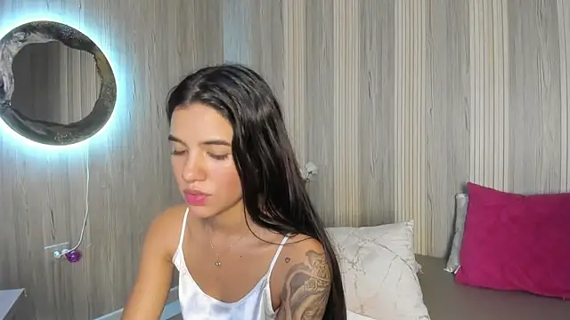 Isabellaa Rosee online show from 06/14/26, 02:24