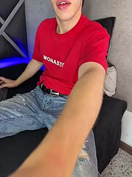 Lucian-greyy online show from 02/22/26, 06:02