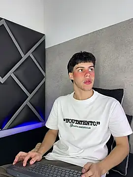 Lucian-greyy online show from 02/27/26, 04:12