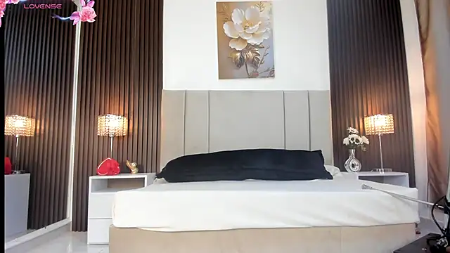 Snapshot of _MiLa_Dyva chatting on 03/05/26, 04:36 MiLa Dyva online show from 03/05/26, 04:36