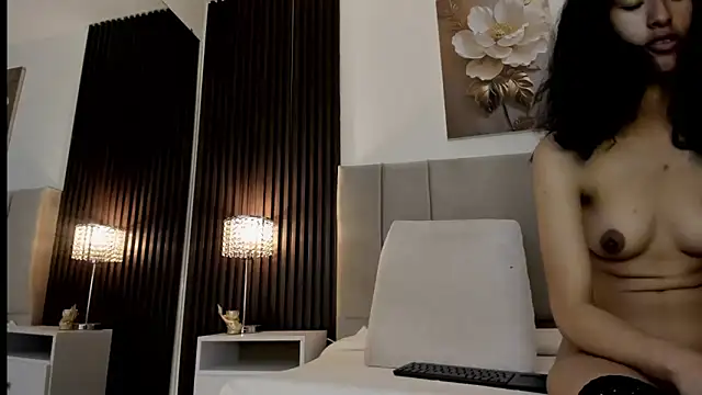 Snapshot of _MiLa_Dyva chatting on 03/17/26, 03:59 MiLa Dyva online show from 03/17/26, 03:59