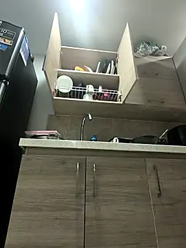 violet-grey online show from 03/04/26, 01:33