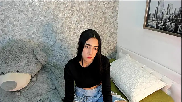 Anika H online show from 03/13/26, 12:12