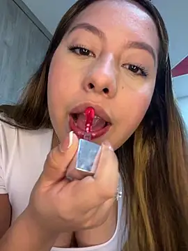 Emiily joee  online show from 05/26/26, 02:07