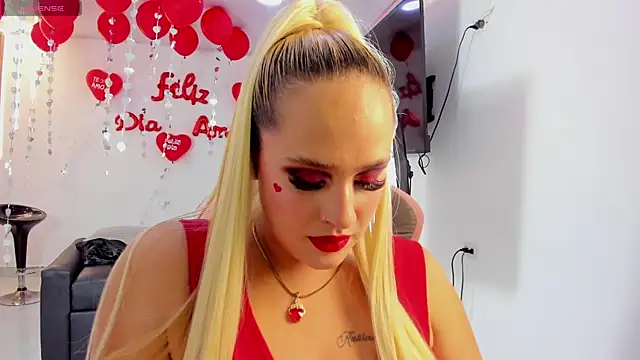 Snapshot of jimenadelaoz chatting on 02/15/26, 03:03 jimenadelaoz online show from 02/15/26, 03:03