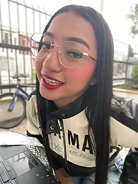 Daniela Pink online show from 05/25/26, 11:16