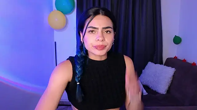 Snapshot of sexxylady11_ chatting on 03/03/26, 11:43 sexxylady11 online show from 03/03/26, 11:43