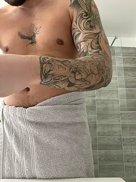 Snapshot of derallerechte001 chatting on 02/24/26, 10:57 derallerechte001 online show from 02/24/26, 10:57