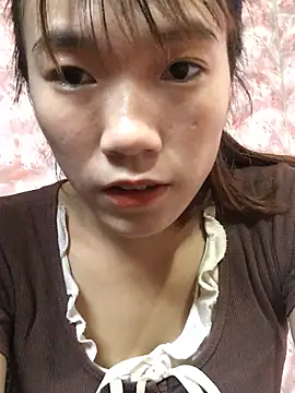 Snapshot of Sukem-mut chatting on 02/21/26, 06:36 Sukem-mut online show from 02/21/26, 06:36