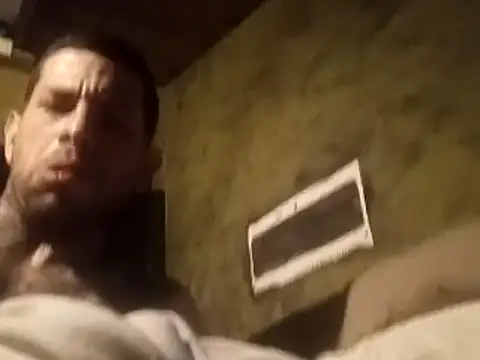 Snapshot of headfats369 chatting on 04/04/26, 08:28 headfats369 online show from 04/04/26, 08:28