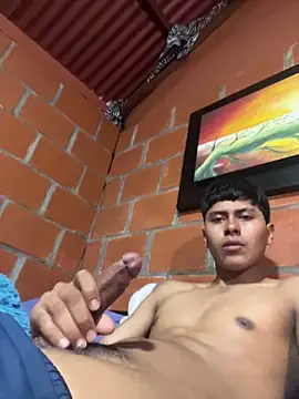 Snapshot of Miguel_960 chatting on 03/29/26, 10:21 Miguel 960 online show from 03/29/26, 10:21