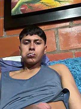 Snapshot of Miguel_960 chatting on 04/04/26, 11:57 Miguel 960 online show from 04/04/26, 11:57