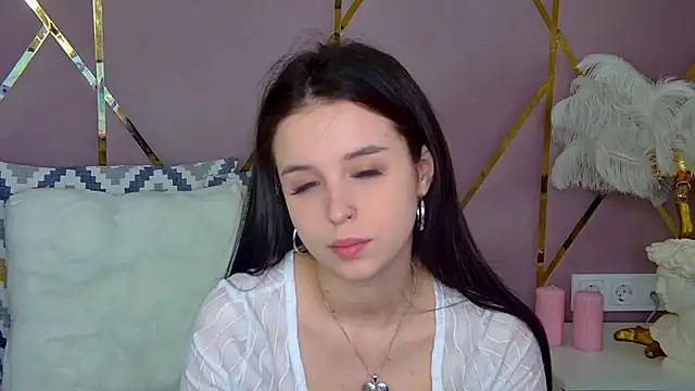 Snapshot of LanaLedger chatting on 03/28/26, 10:59 LanaLedger online show from 03/28/26, 10:59