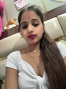 samayra1144 online show from 04/02/26, 07:44