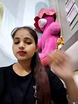 samayra1144 online show from 04/12/26, 07:35