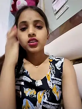 samayra1144 online show from 04/14/26, 12:00