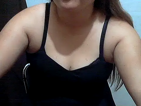 AsianTemptxxx online show from 02/18/26, 11:01