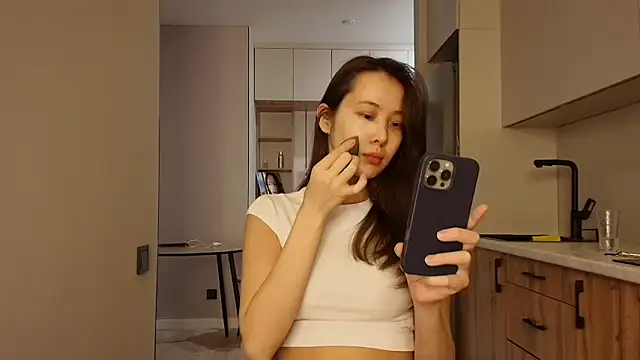 Snapshot of lilly_sweeet chatting on 03/12/26, 03:01 lilly sweeet online show from 03/12/26, 03:01