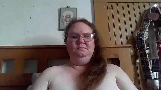 Snapshot of naughty_queen1 chatting on 04/22/26, 07:26 naughty queen1 online show from 04/22/26, 07:26