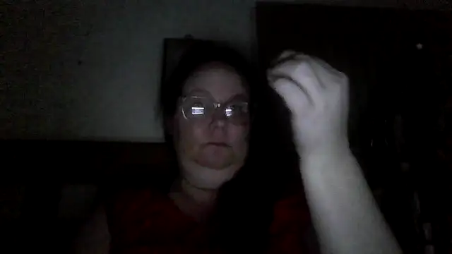 Snapshot of naughty_queen1 chatting on 04/24/26, 10:39 naughty queen1 online show from 04/24/26, 10:39