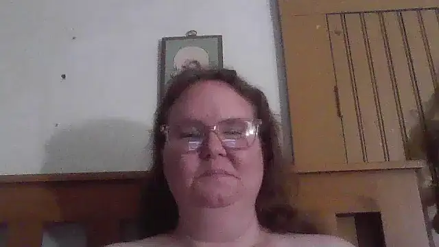 Snapshot of naughty_queen1 chatting on 04/29/26, 07:20 naughty queen1 online show from 04/29/26, 07:20