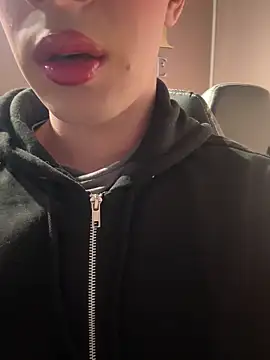 PerlaRogerss  online show from 03/10/26, 10:42