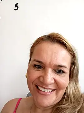 charlotte milf30 online show from 03/08/26, 02:32