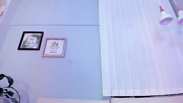 Amber Novoa online show from 02/16/26, 03:19