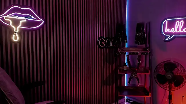 Maximoking26 online show from 03/21/26, 08:19