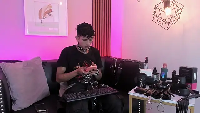 Maximoking26 online show from 07/04/26, 03:35
